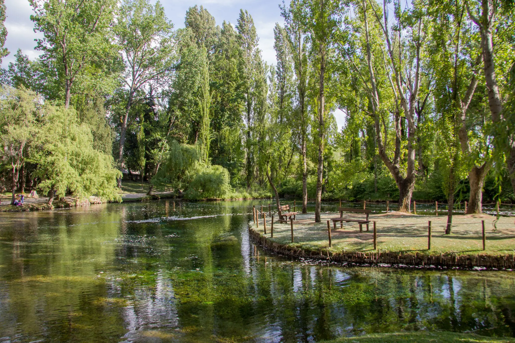 Depositphotos_186393590_XL